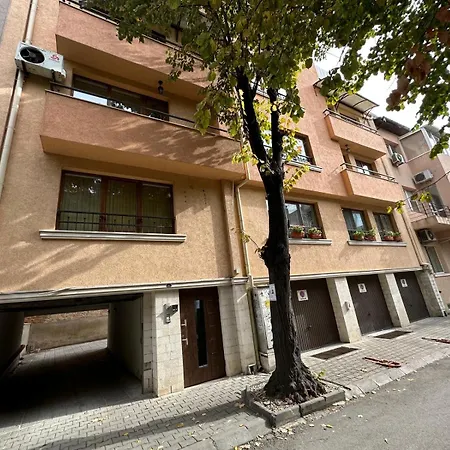 Apartamento Shishkova Garden *